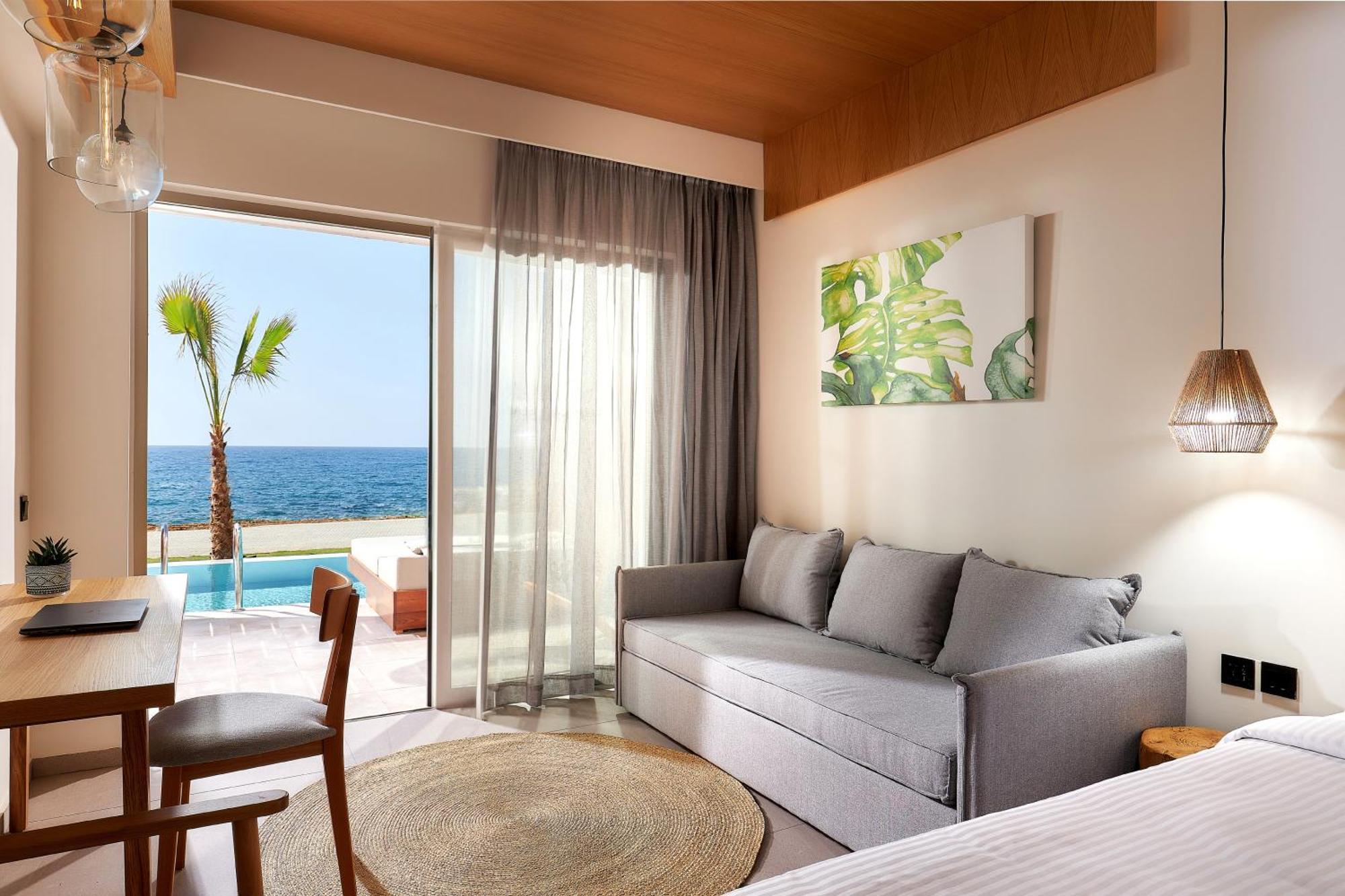 Enorme Santanna Island Hotel Sissi Buitenkant foto